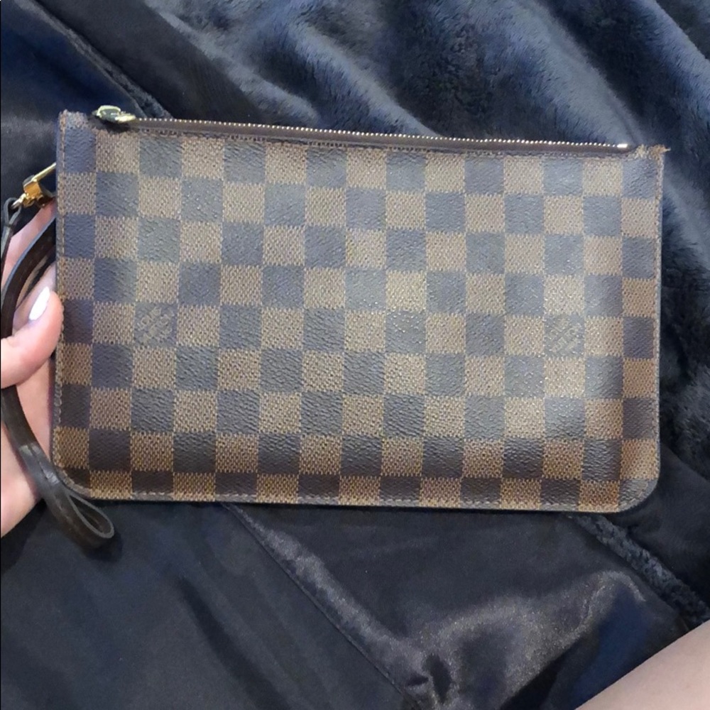 Louis Vuitton Damier Ebene Pouch